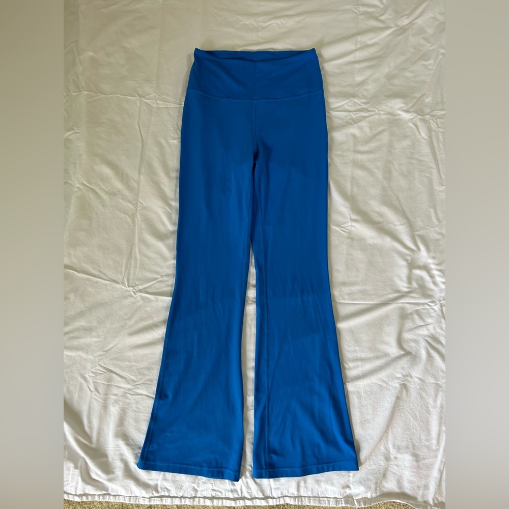Lululemon Groove Pant Poolside - Picture 1 of 3